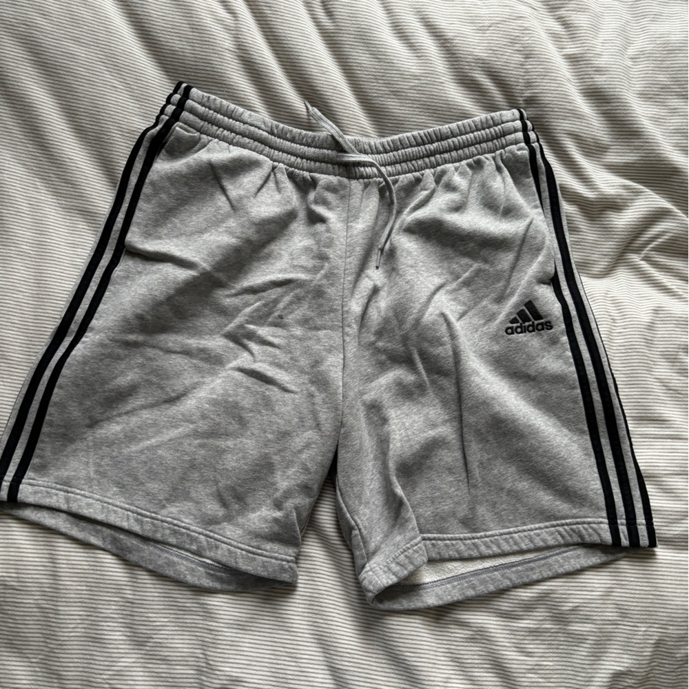 Adidas Grey Sweat-Shorts
